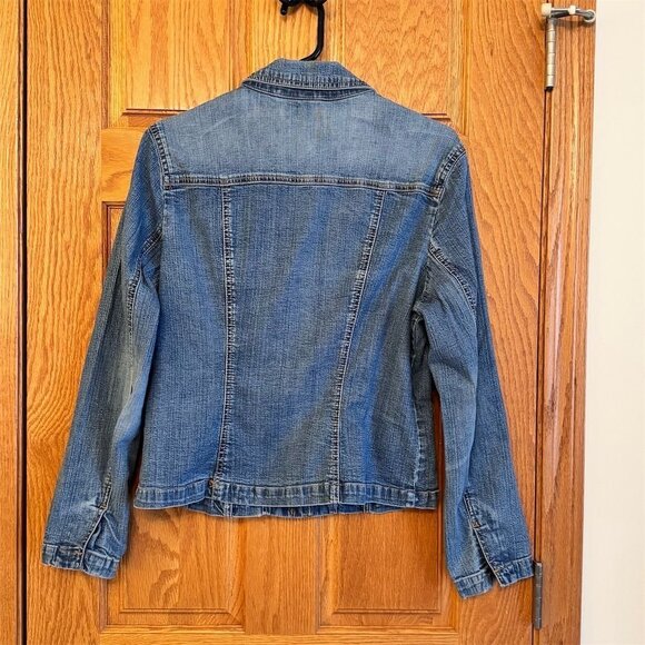 St. John's Bay Women's Stretch Denim Jacket Blue Size M Casual Button-Up - Picture 3 of 7